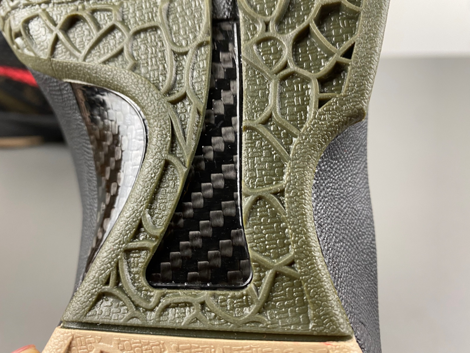 nike kobe 6 protro "italian camo" fq3546-001