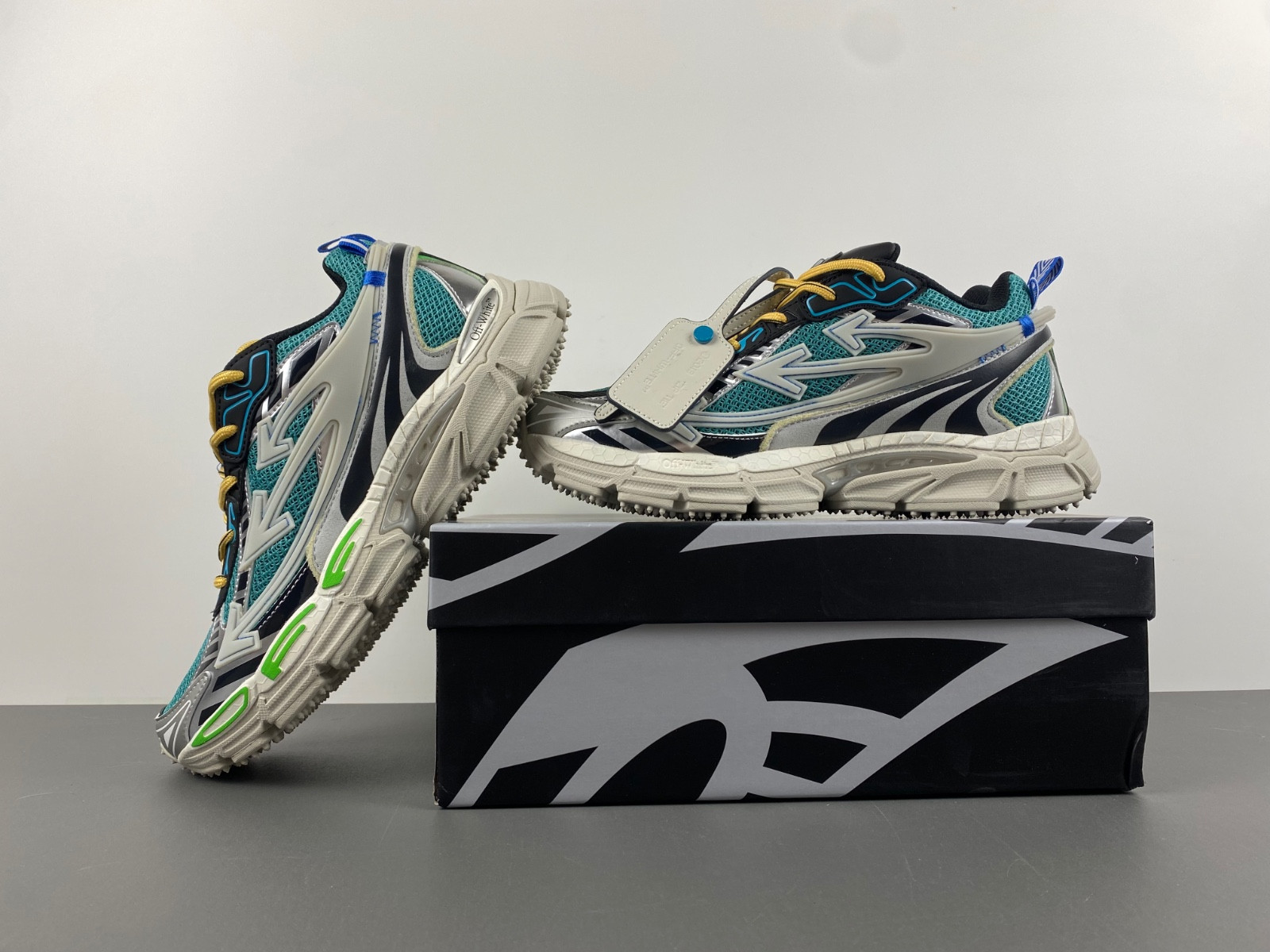 owt ow be right back sneakers