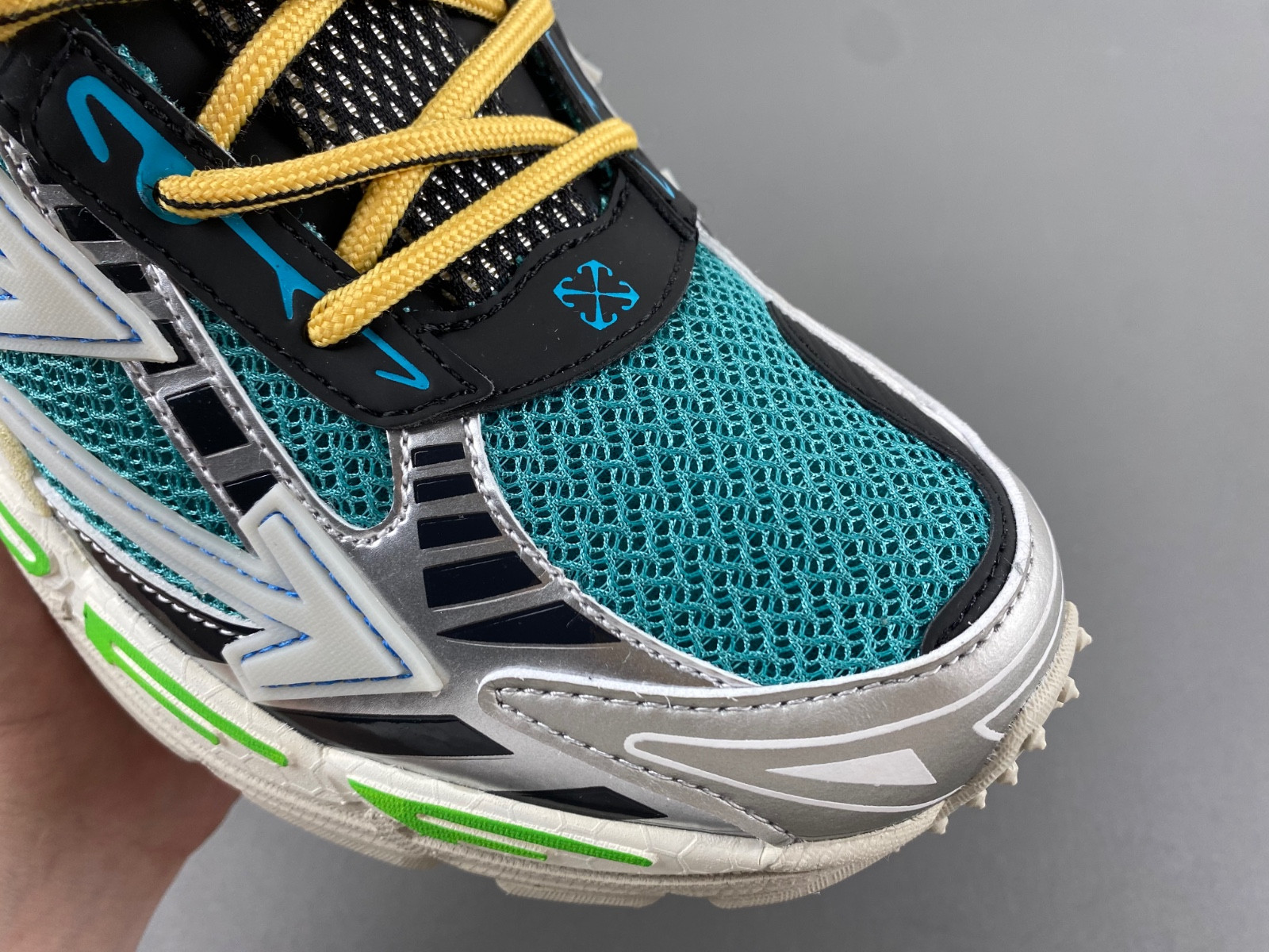 owt ow be right back sneakers