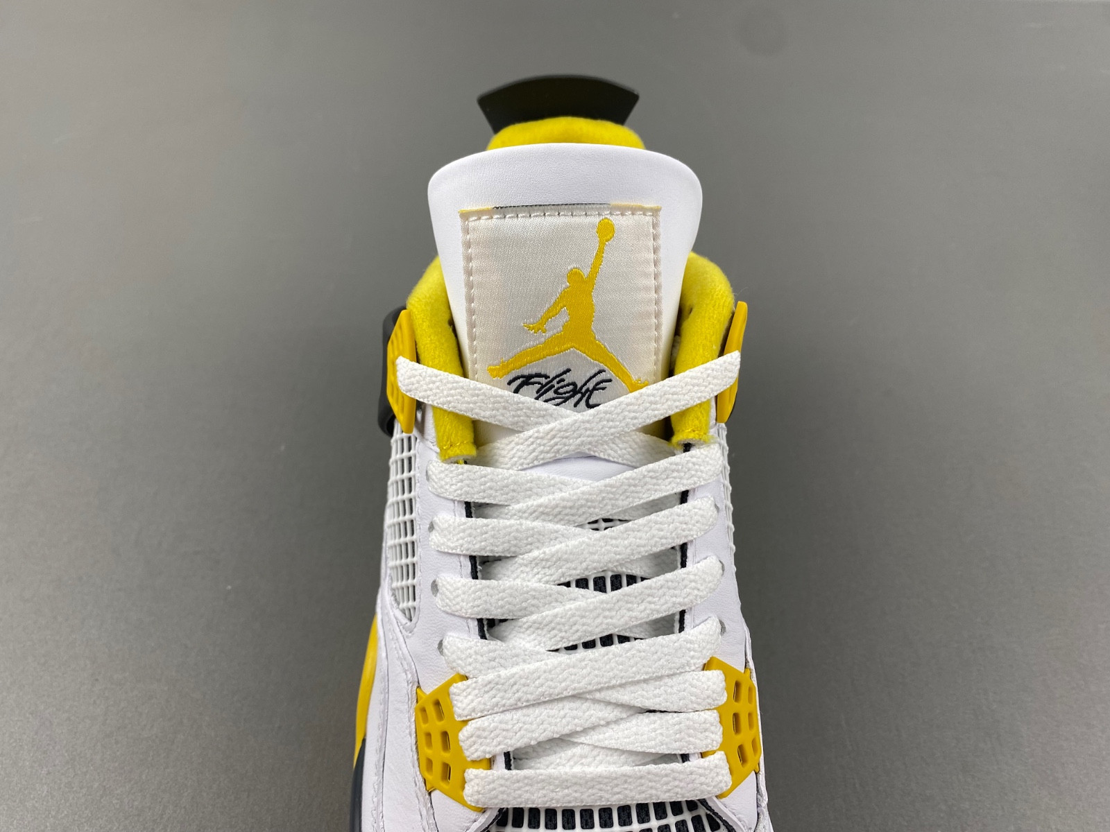air jordan 4 womens "vivid sulfur" aq9129-101