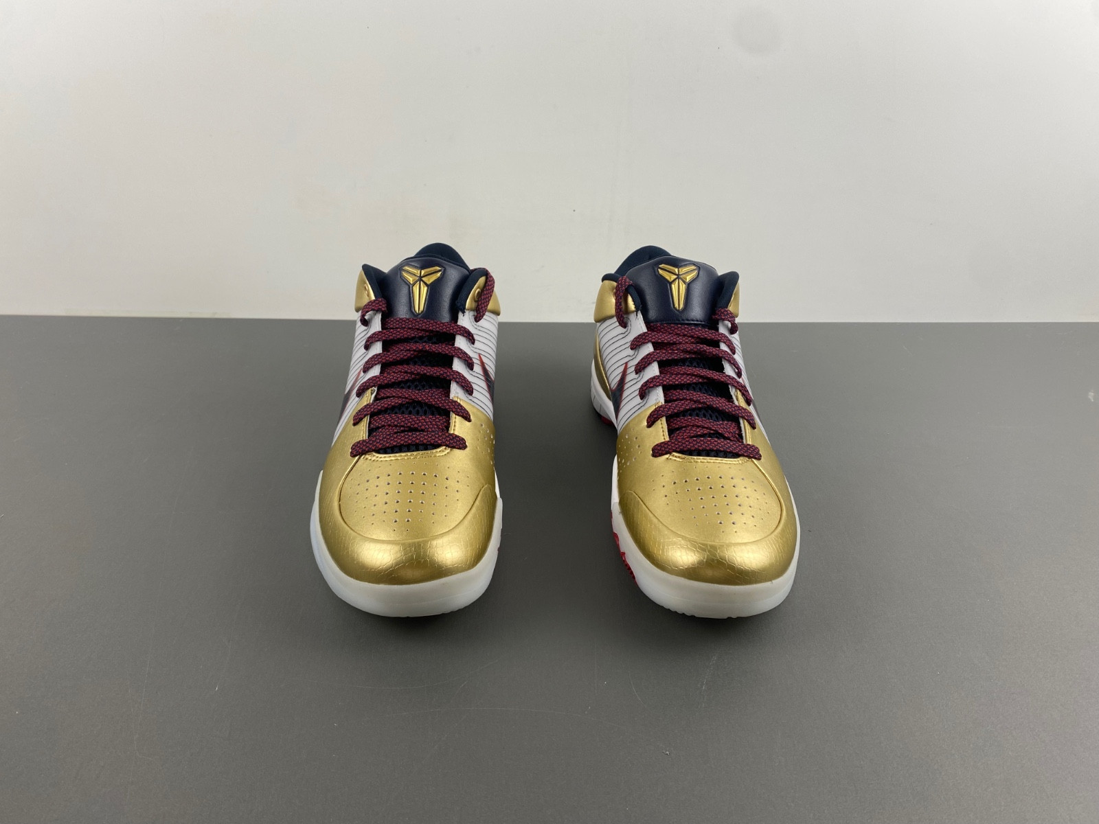 nike kobe 4 protro gold medal fq3544-100