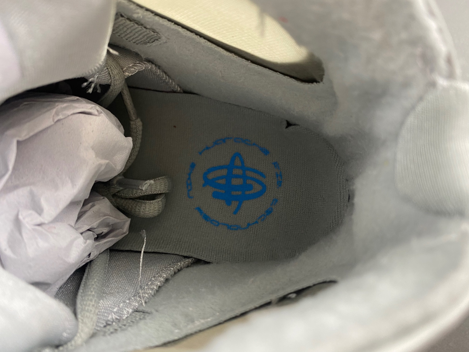 nike air zoom huarache 2k4 wolf grey uni blue men