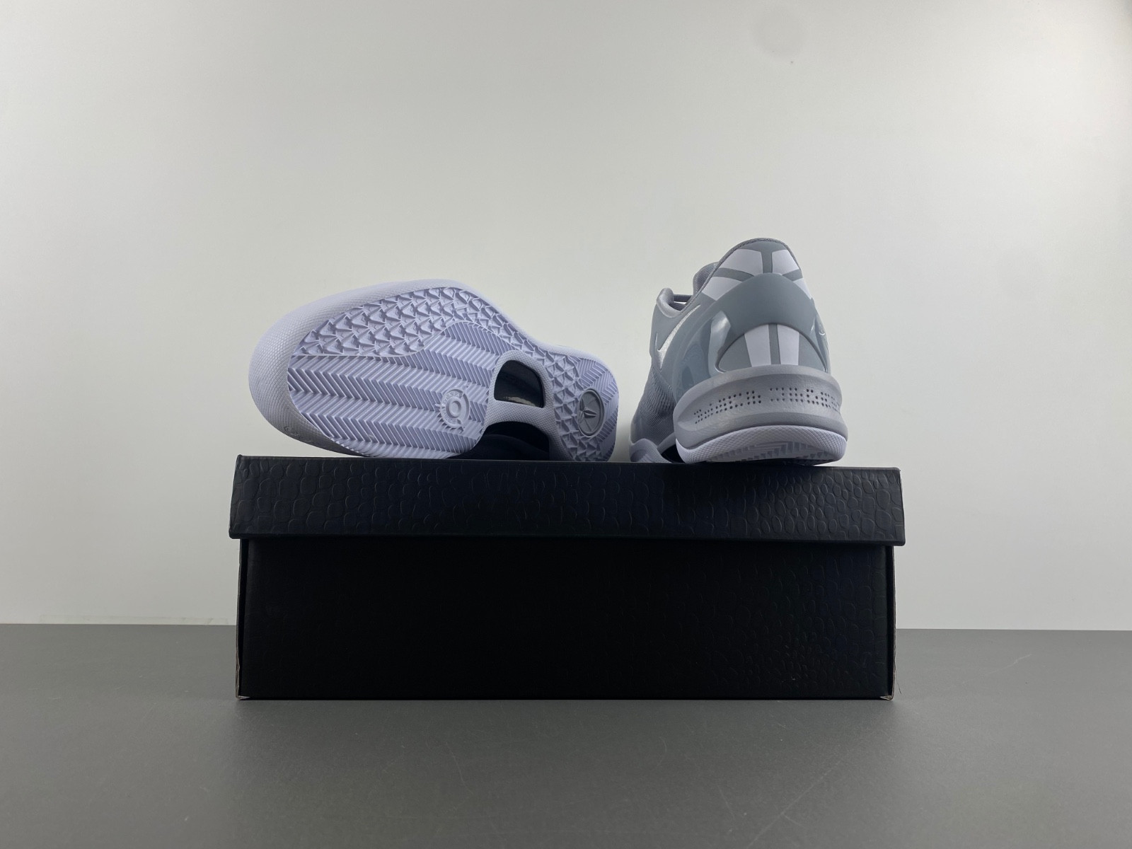 nike kobe 8 protro wolf grey hf9550-002