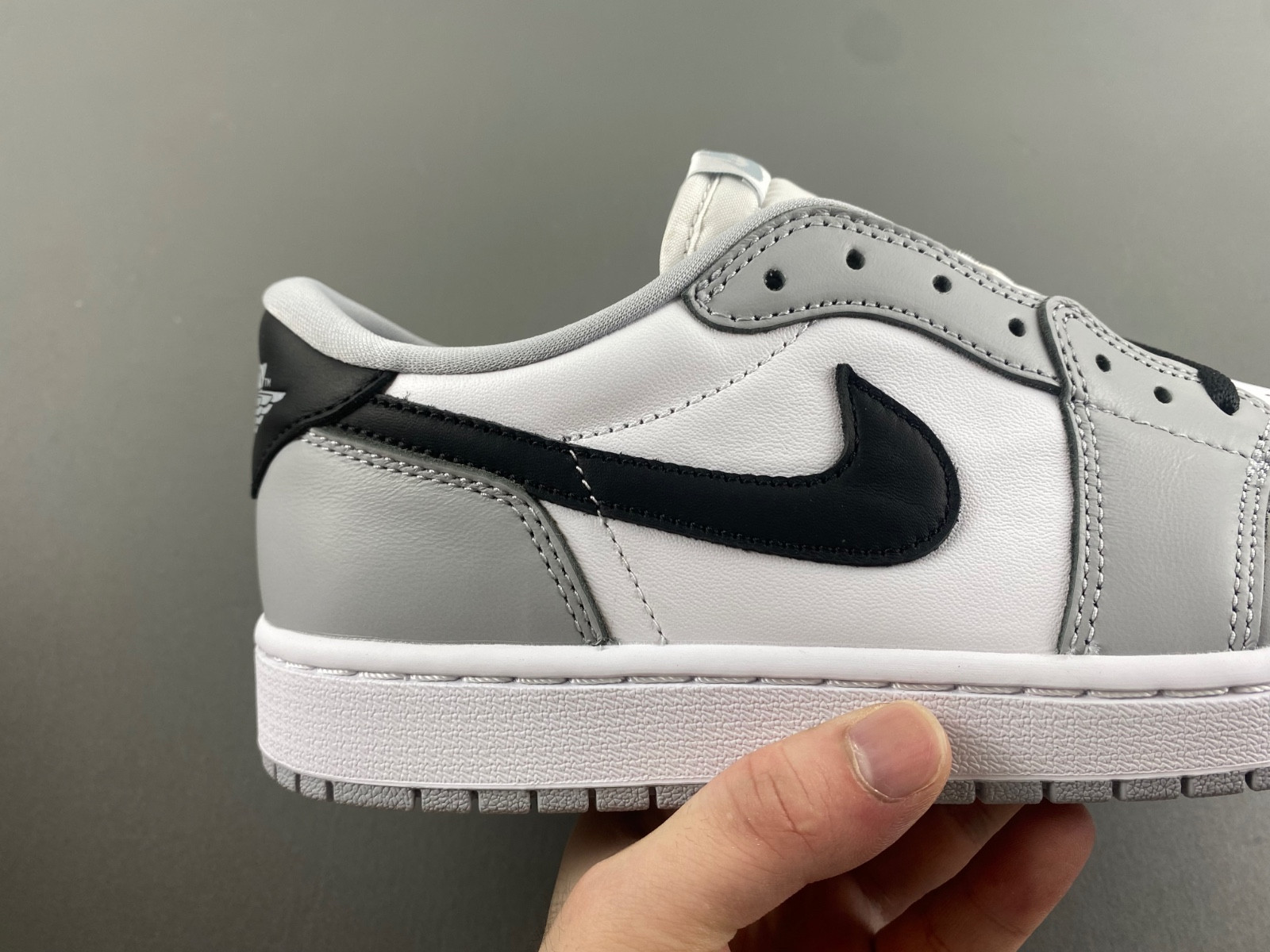 air jordan 1 low og barons cz0790-110