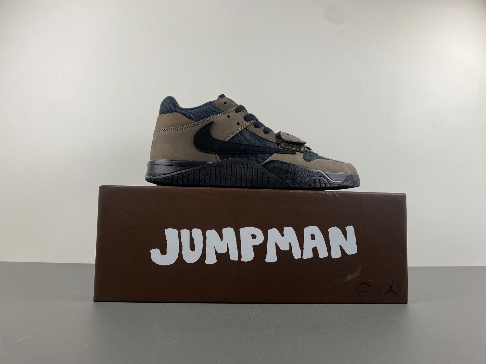 travis scott x jordan jumpman jack tr “dark mocha” fz8117-201
