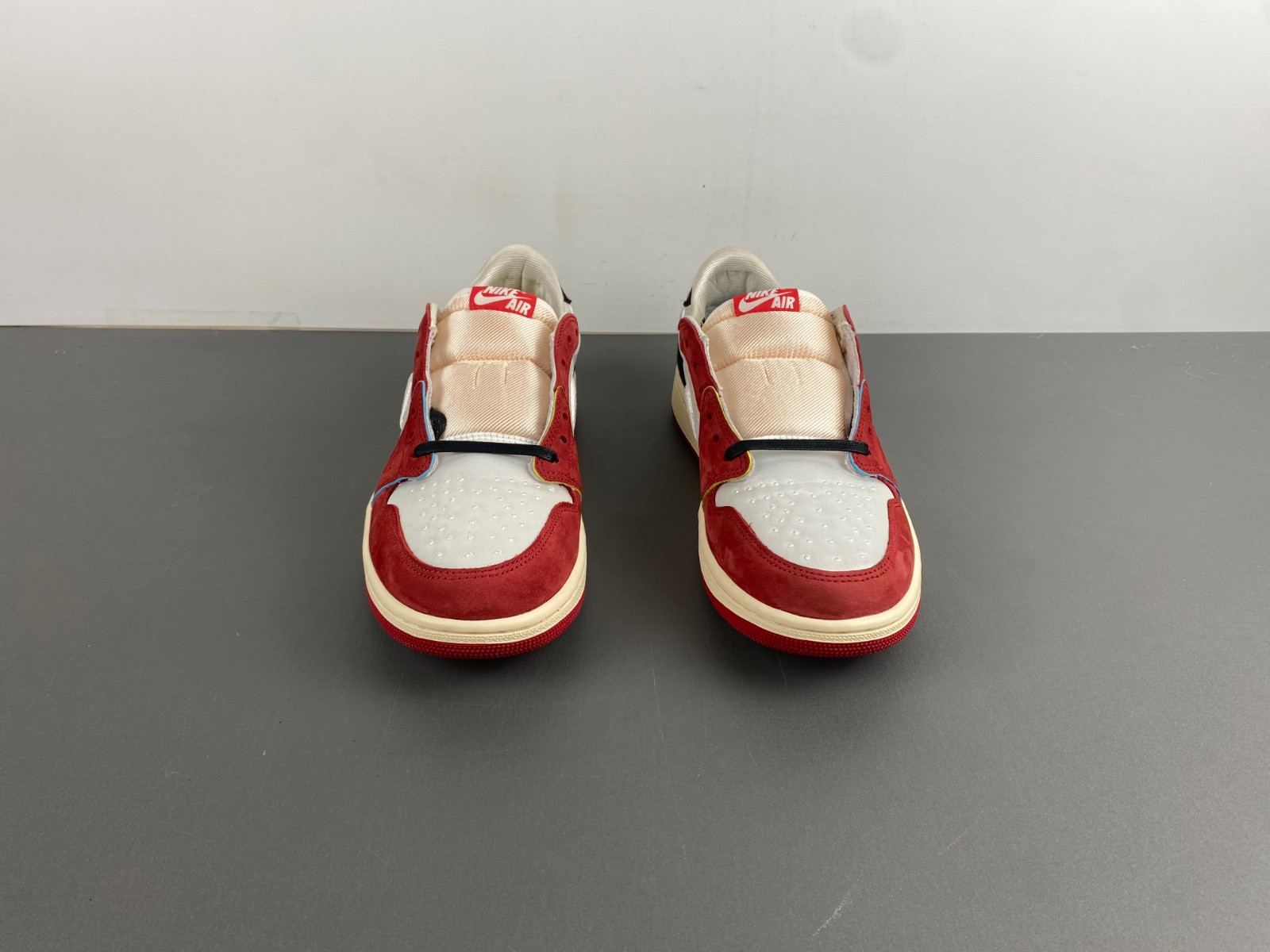 trophy room x air jordan 1 low og home hv6157-100