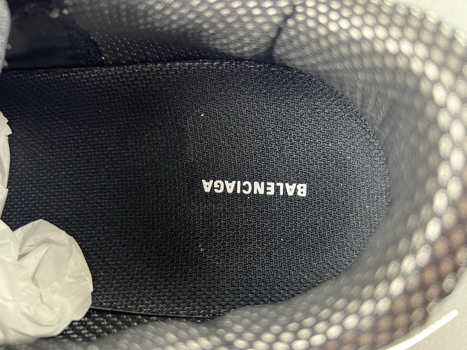 Ba*len*cia*ga stapler sneaker in black