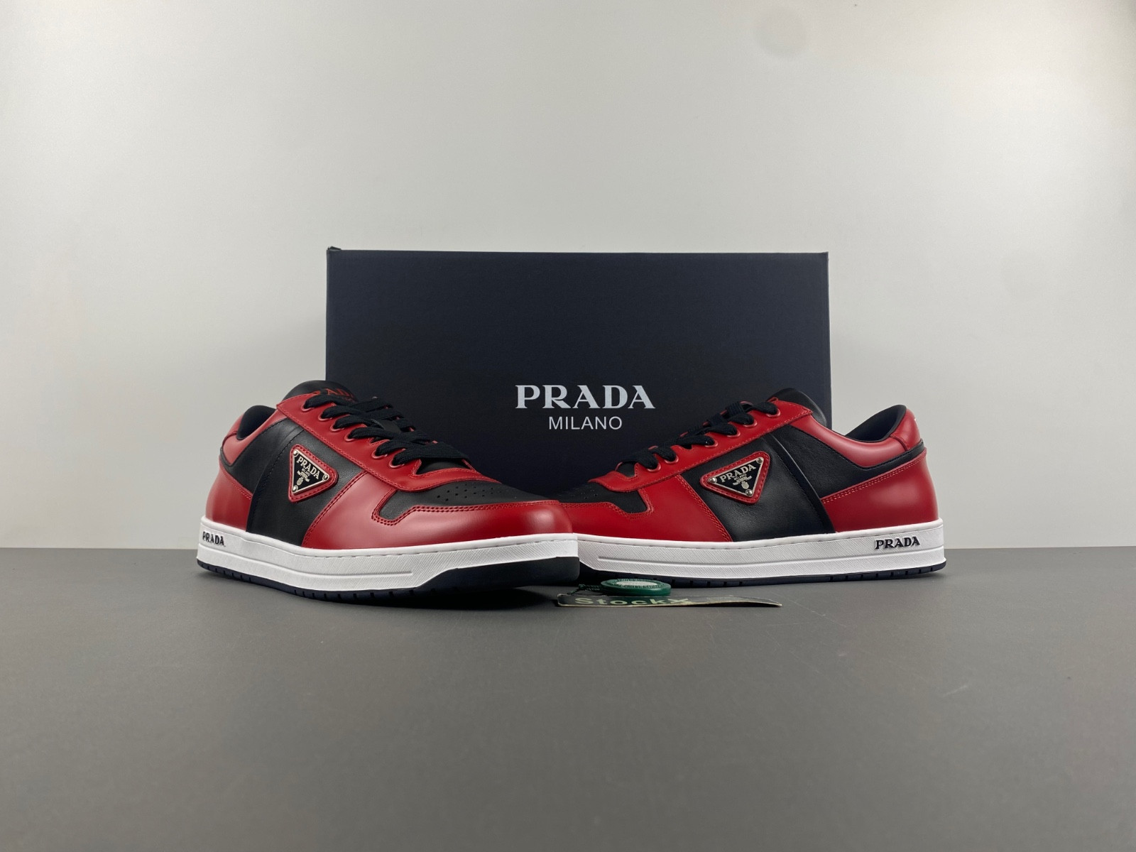 pra downtown leather sneakers