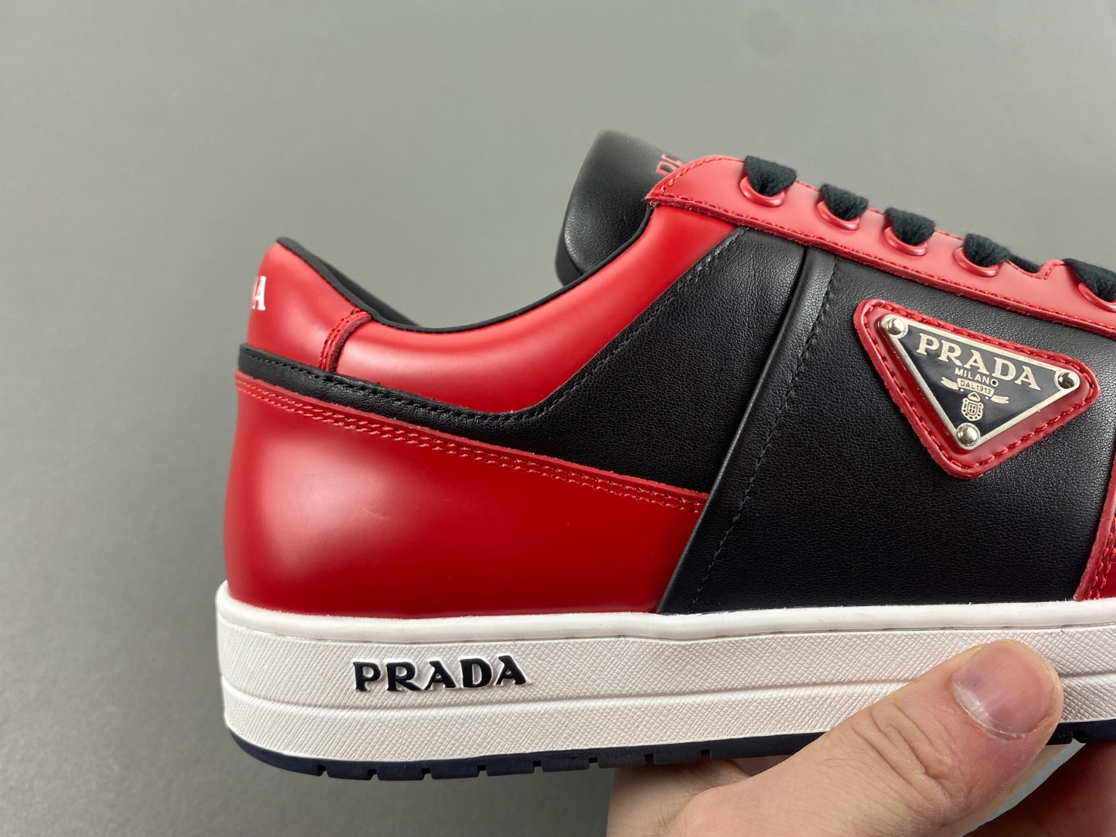 pra downtown leather sneakers