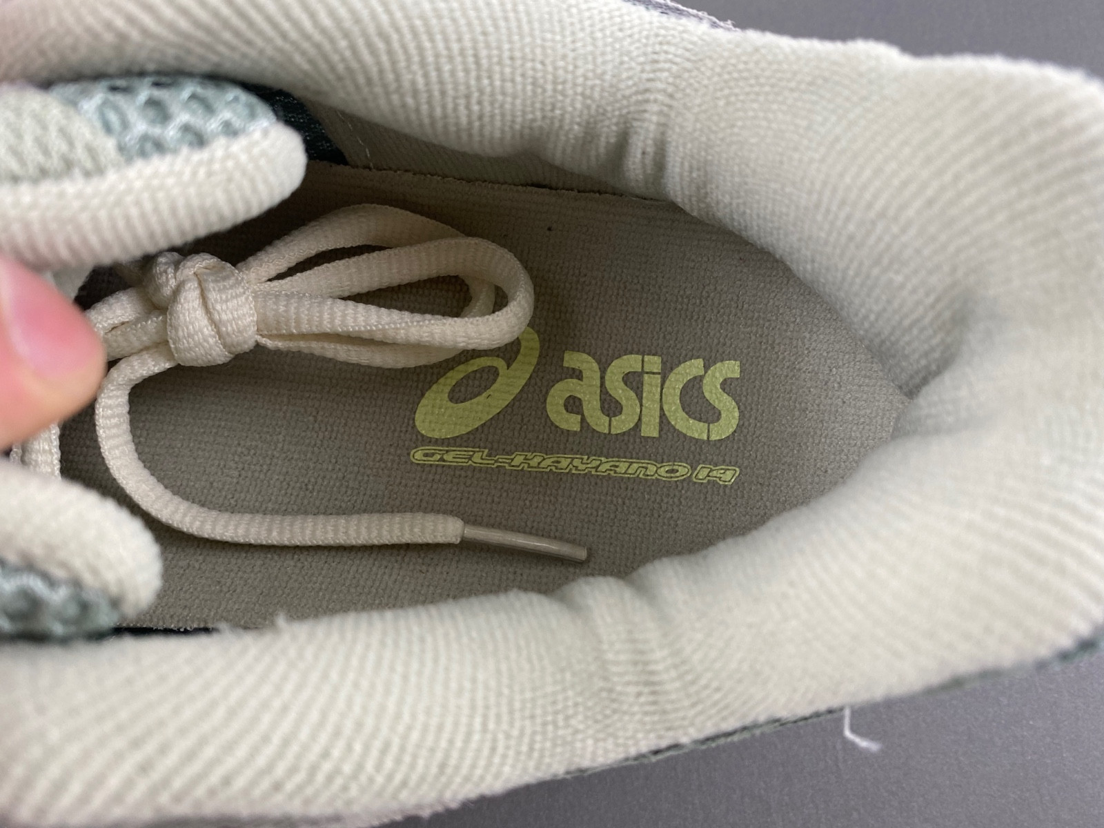 As*ic*s gel kayano 14 