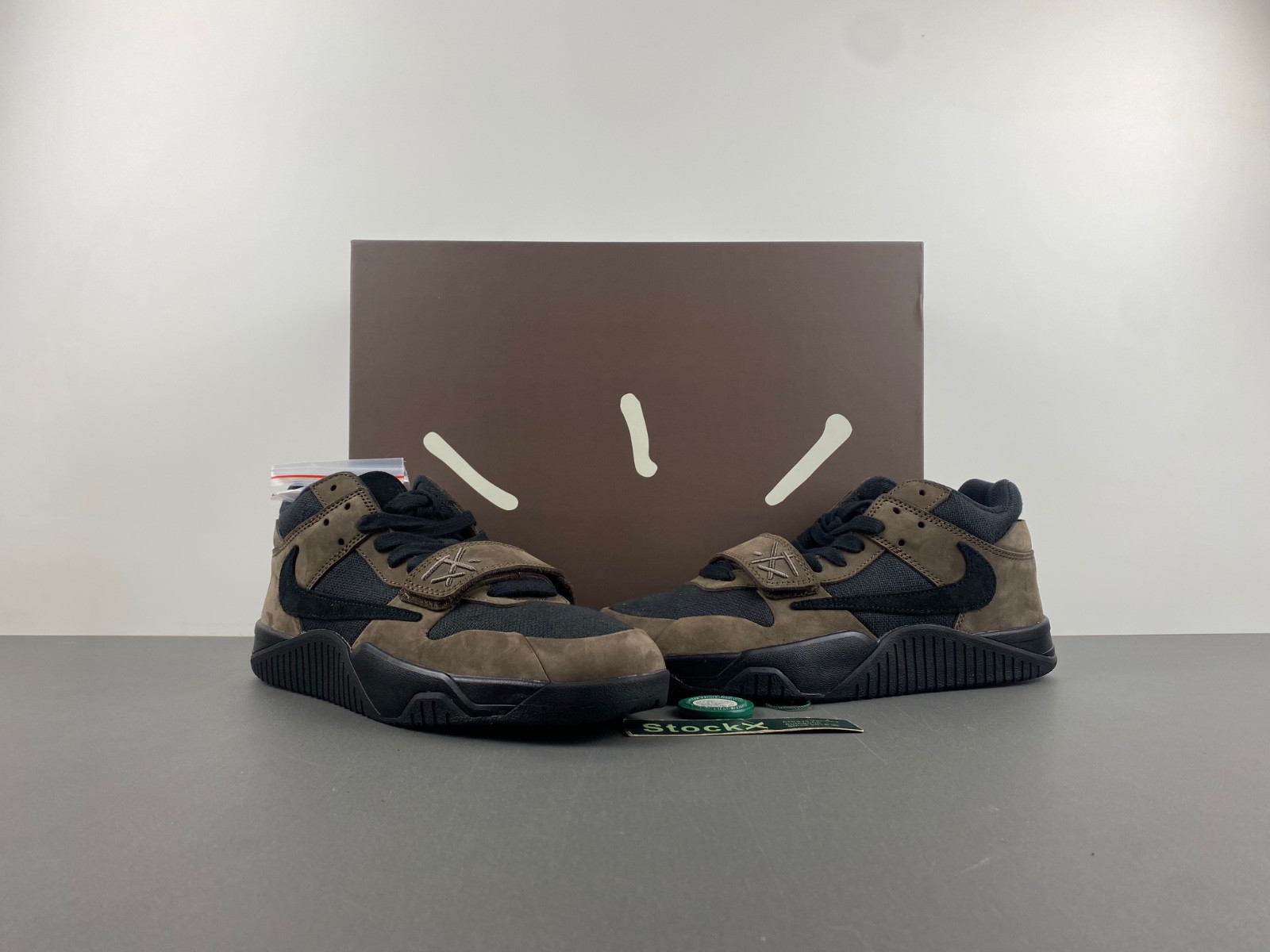 jordan jumpman jack tr trainer taupe haze fz8117-204