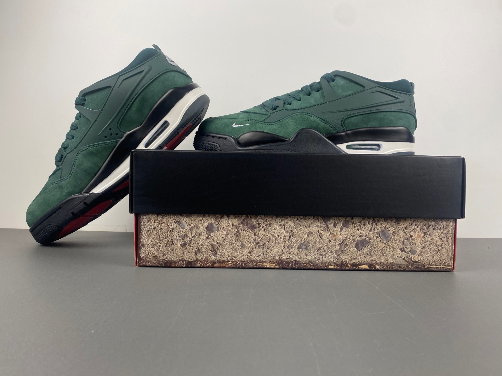 jordan 4 rm sp nigel sylvester grandma