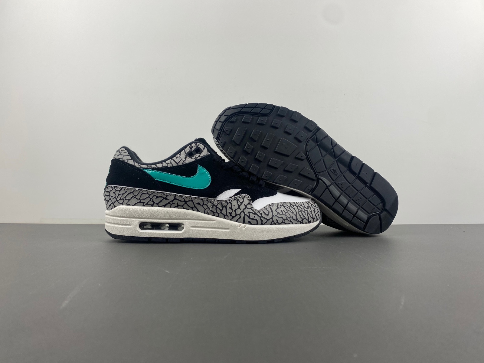 nike atmos x air max 1 retro 2017 elephant 908366-001
