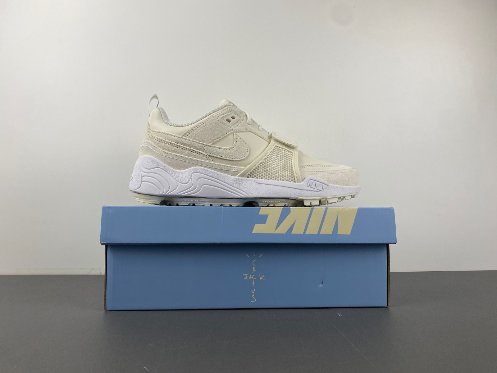 nike zoom field jaxx sp travis scott sail men