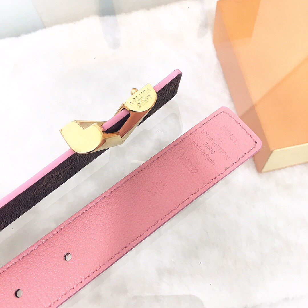 l**is V*t*n essential v 30mm belt m9210s