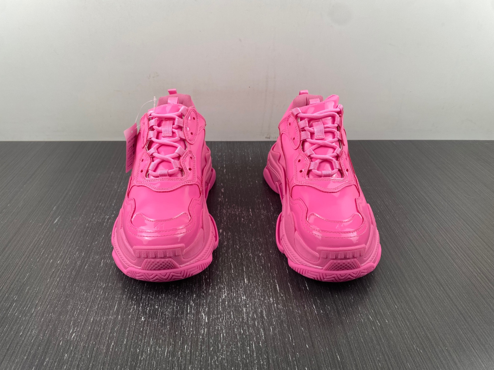 Ba*len*cia*ga triple s