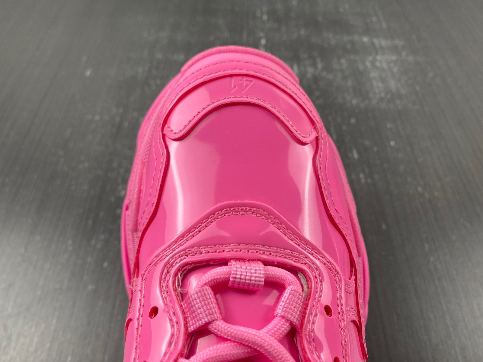 Ba*len*cia*ga triple s