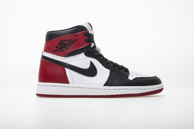 air jordan 1 retro high og black toe 555088-125