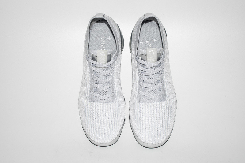nike air vapormax 3.0 pure platinum aj6900-102