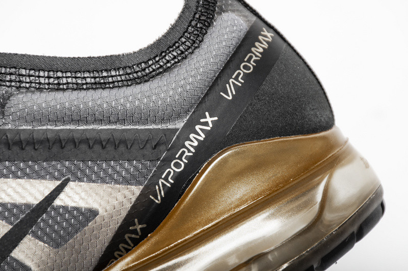 air vapormax 2019 black metallic gold ar6631-002
