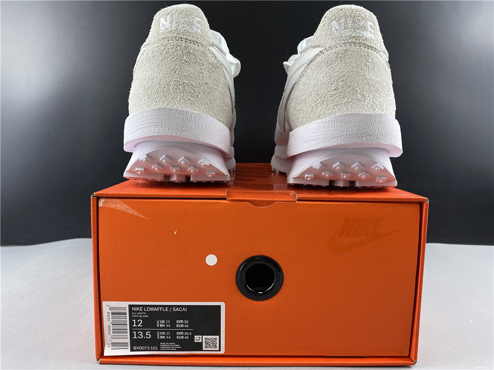 sacai x nike lvd waffle bv0073-101