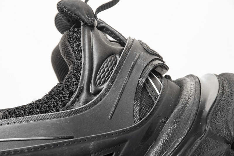 Ba*len*cia*ga 3.0 tess s. triple black