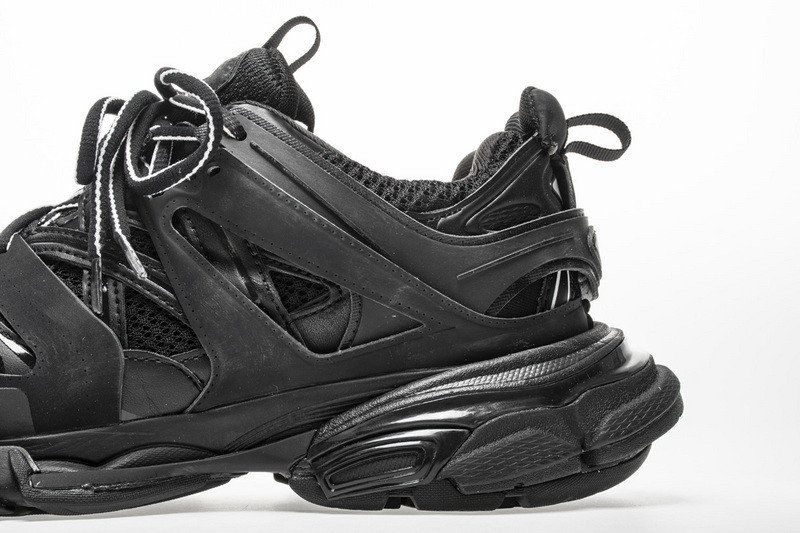 Ba*len*cia*ga 3.0 tess s. triple black