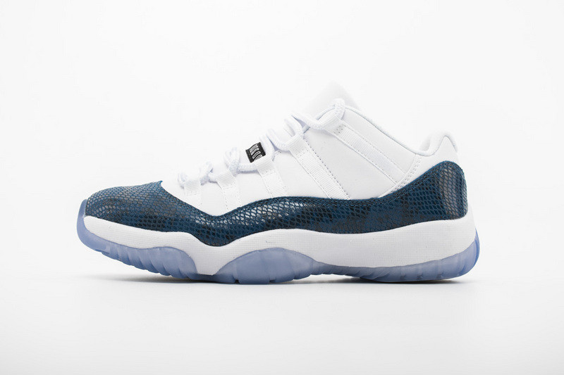 air jordan 11 low blue snakeskin cd6846-102