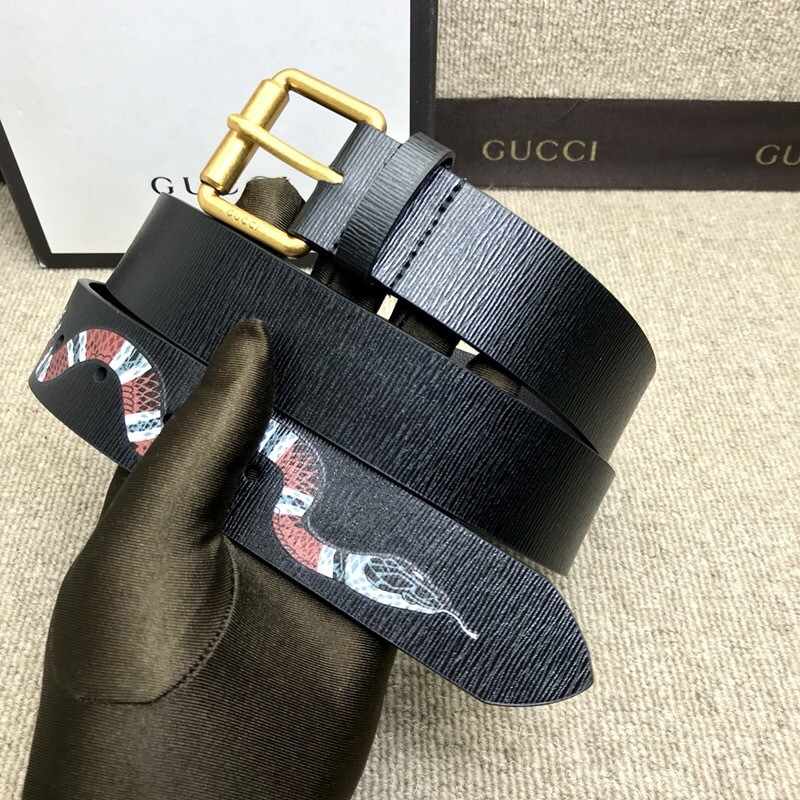 G*u*i leather belt with kingsnake 434520