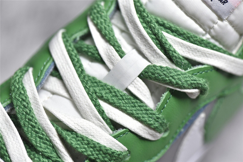 nike blazer low sacai medium grey classic green - dd1877-001