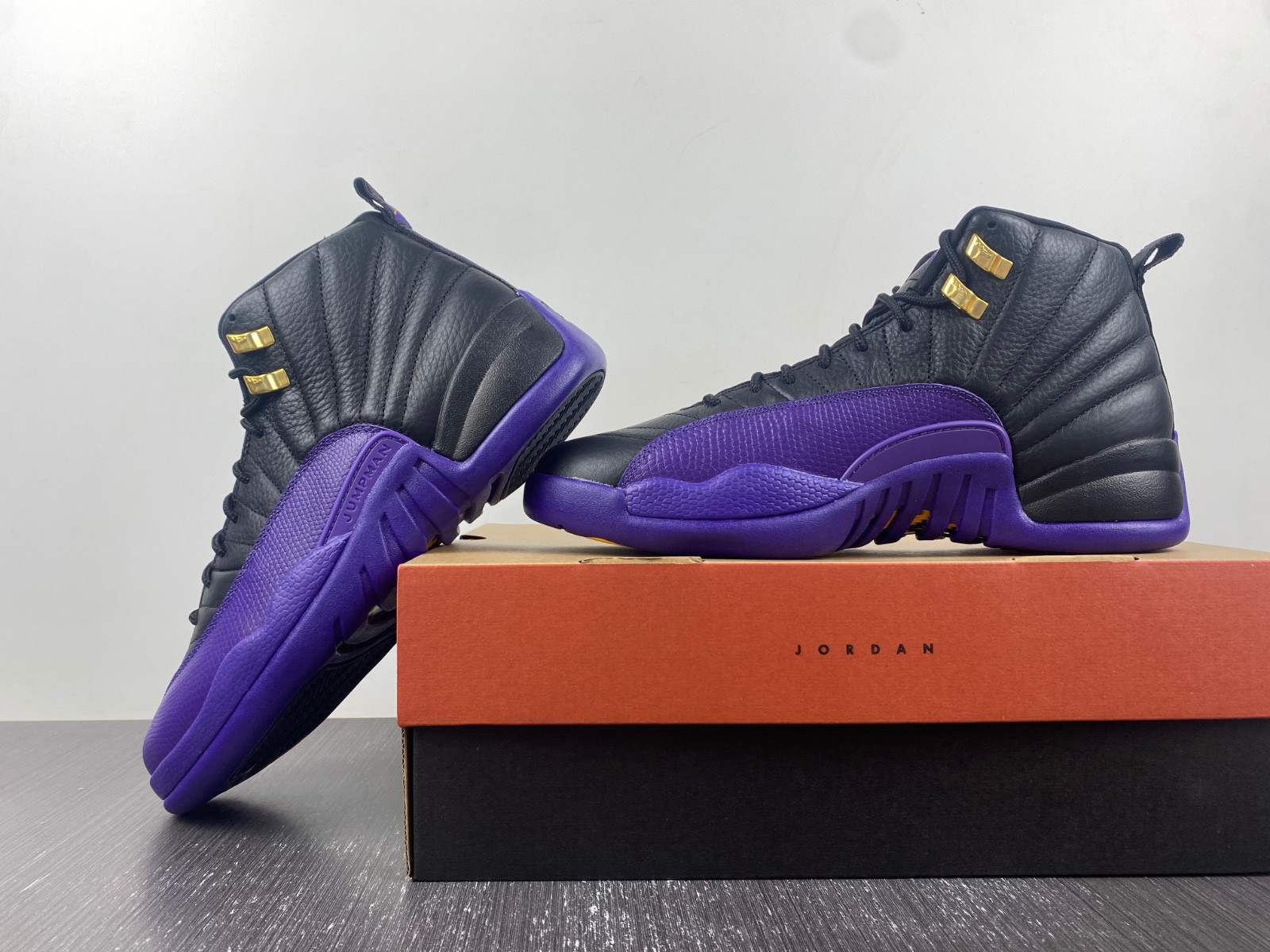 air jordan 12 field purple ct8013-057