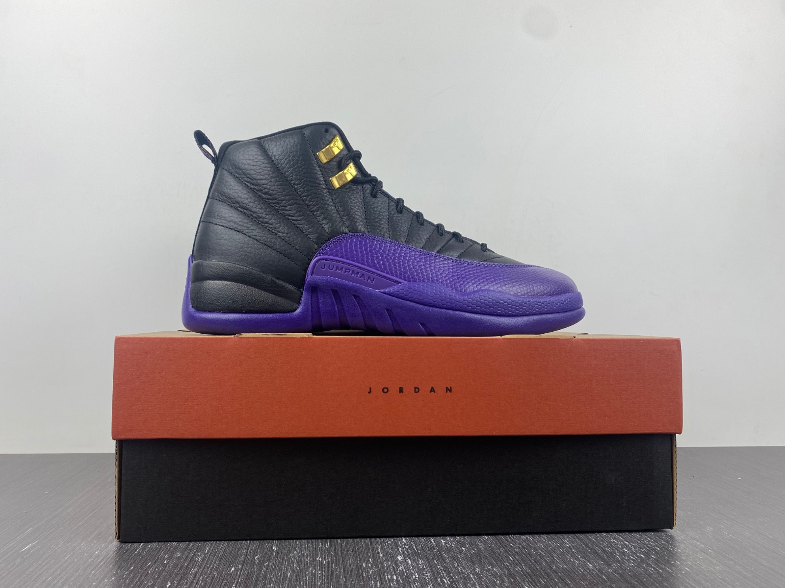 air jordan 12 field purple ct8013-057