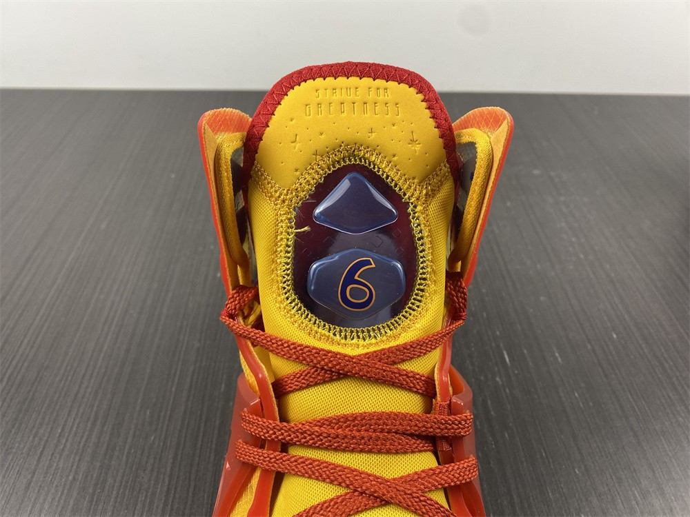 nike lebron 19 tune squad dc9342-800