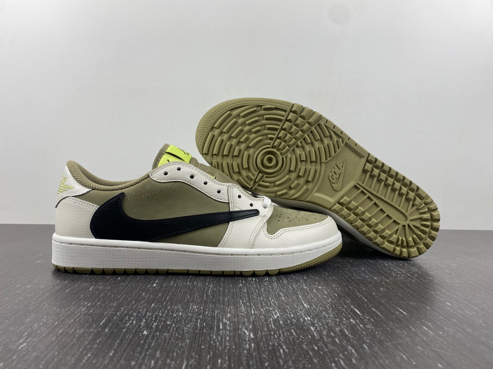 jordan 1 retro low golf travis scott neutral olive fz3124-200