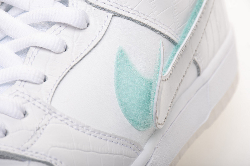 nike sb dunk low di*m*nd S*pply co white di*m*nd bv1310-100