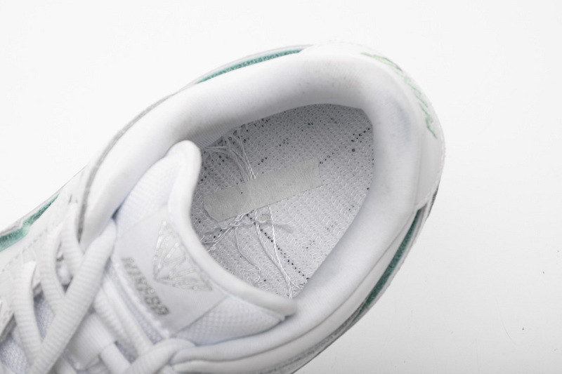 nike sb dunk low di*m*nd S*pply co white di*m*nd bv1310-100