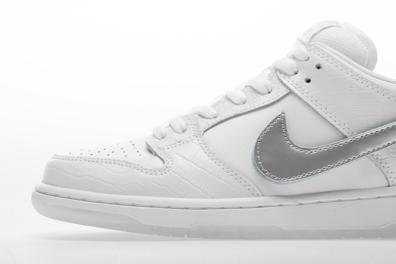 nike sb dunk low di*m*nd S*pply co white di*m*nd bv1310-100