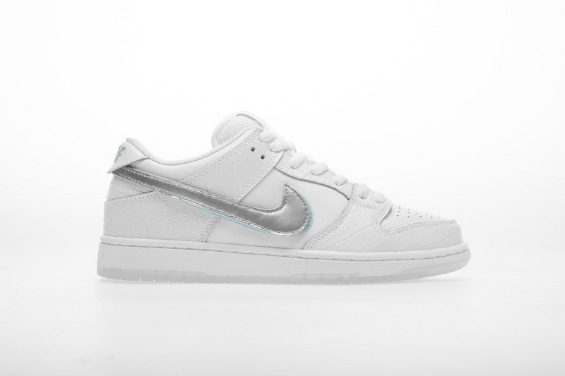 nike sb dunk low di*m*nd S*pply co white di*m*nd bv1310-100