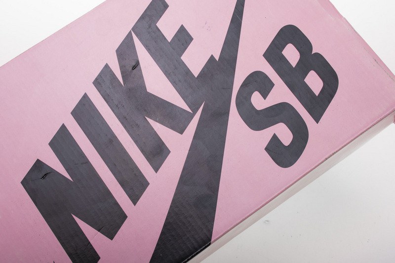 nike sb dunk low di*m*nd S*pply co white di*m*nd bv1310-100