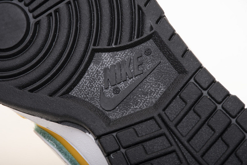 nike dunk low pro og qs canary yellow bv1310-700