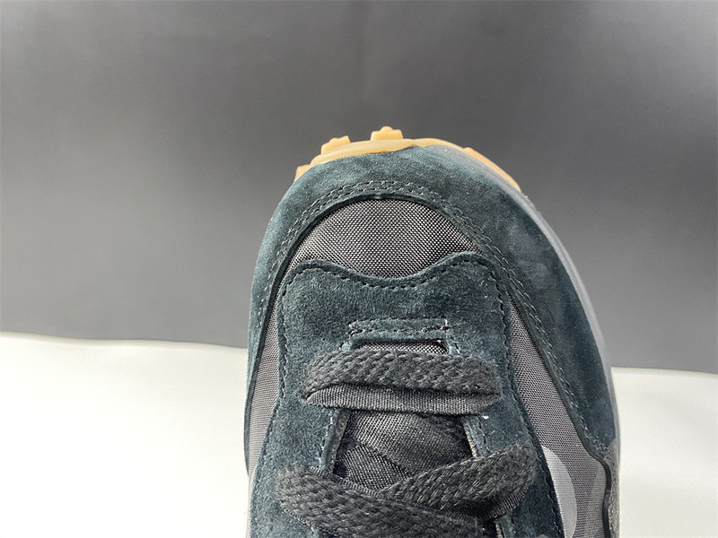 sacai x nike vaporwaffle dd1875-001