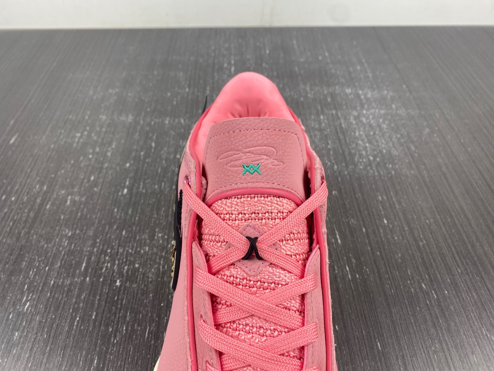 nike lebron 20 south beast dq3827-900