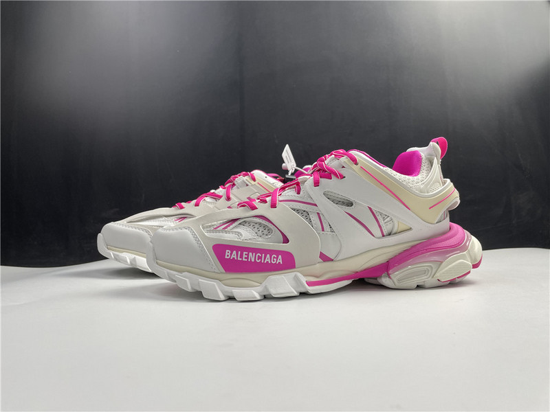 Ba*len*cia*ga track 3.0