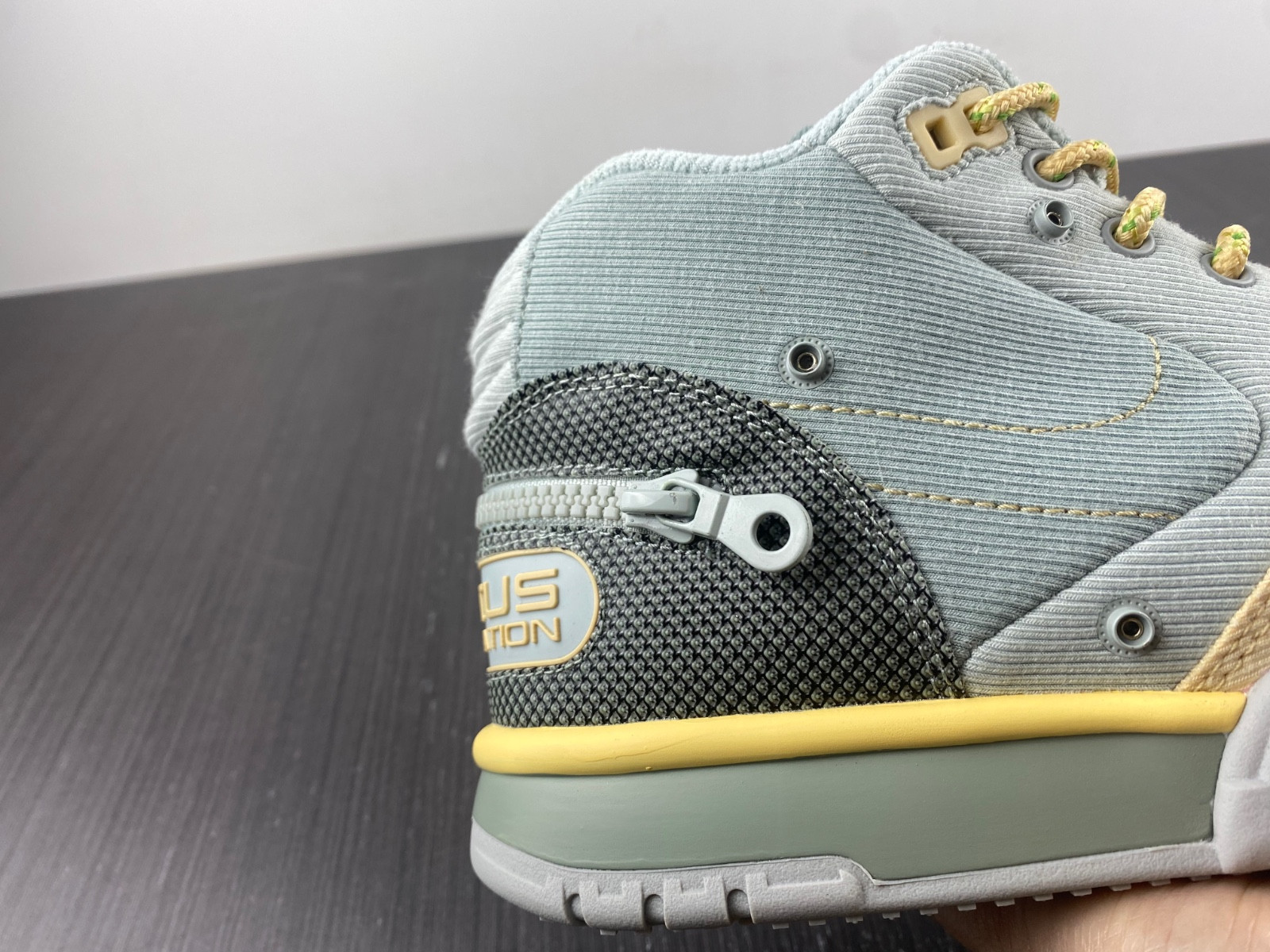 nike air trainer 1 sp travis scott grey haze dr7515-001