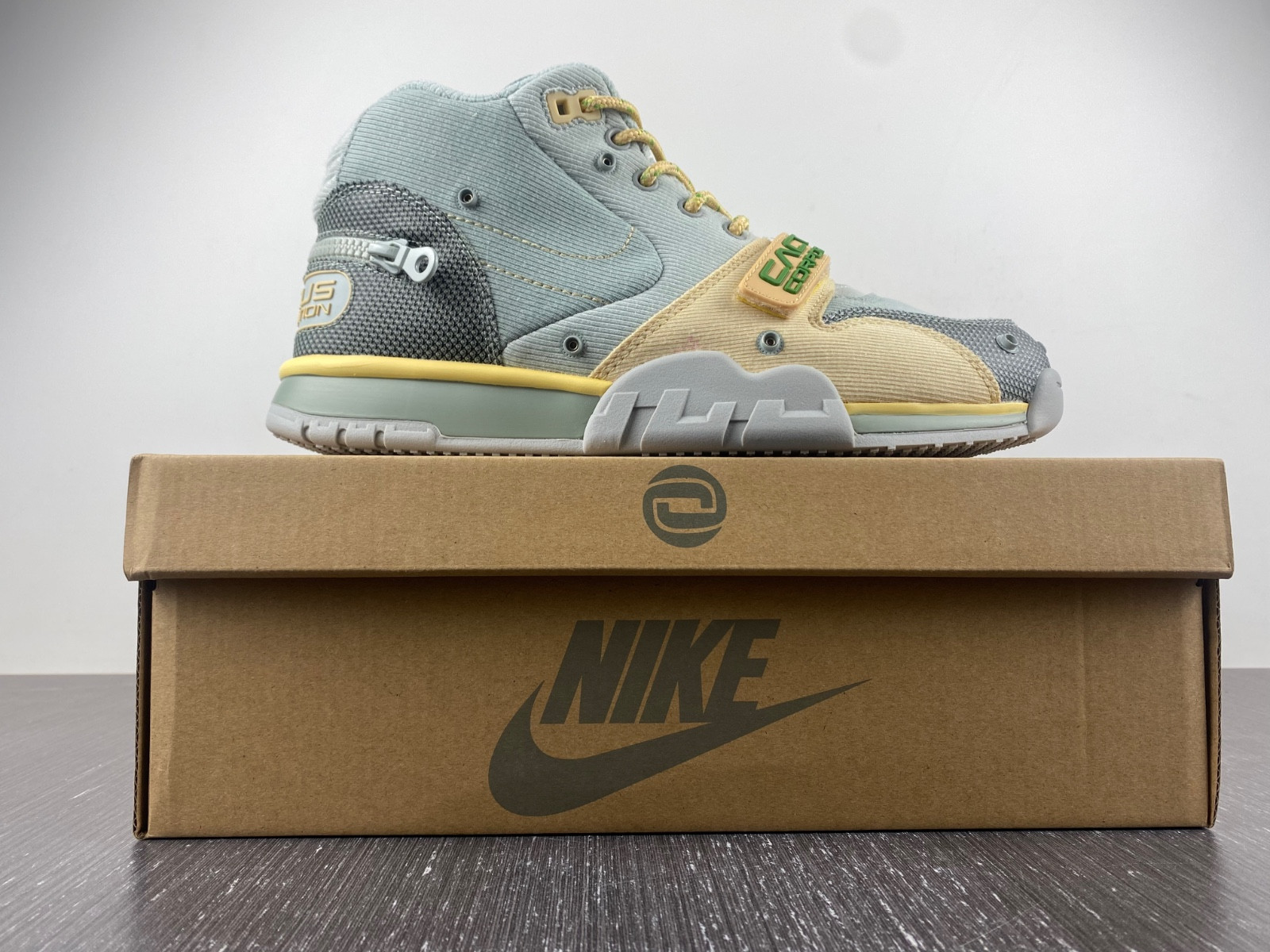 nike air trainer 1 sp travis scott grey haze dr7515-001