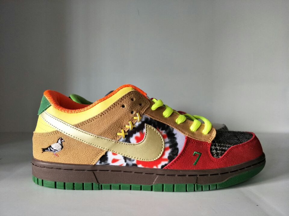 nike dunk sb low what the dunk 318403-141
