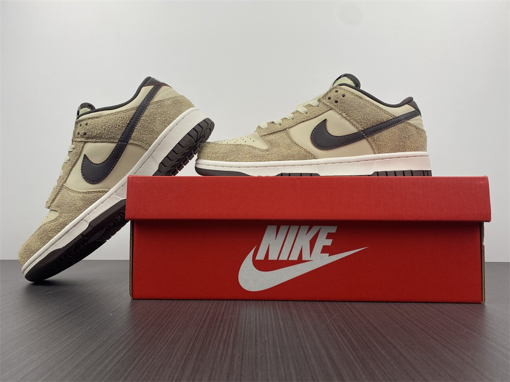 nike dunk low retro prm animal pack giraffe dh7913-200