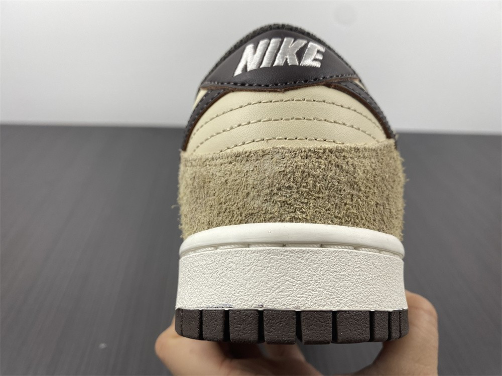 nike dunk low retro prm animal pack giraffe dh7913-200