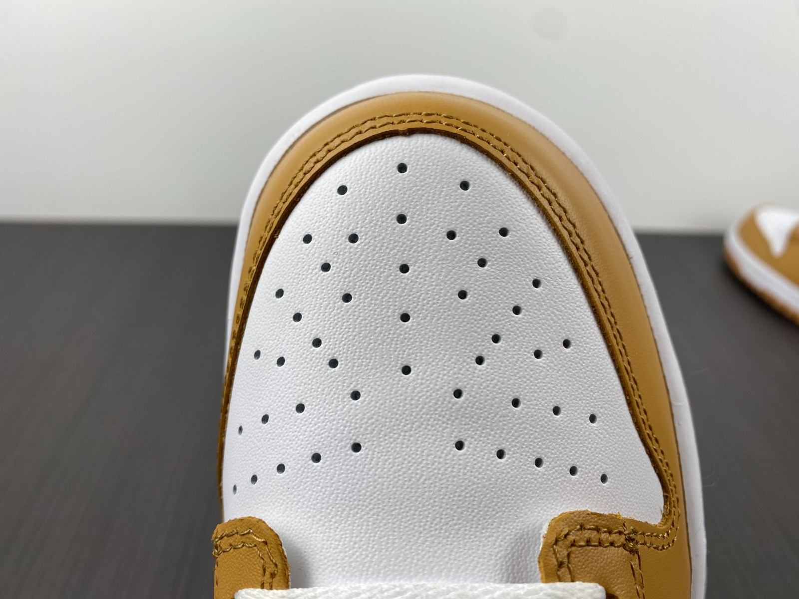 nike dunk low "harvest moon" dd1503-114