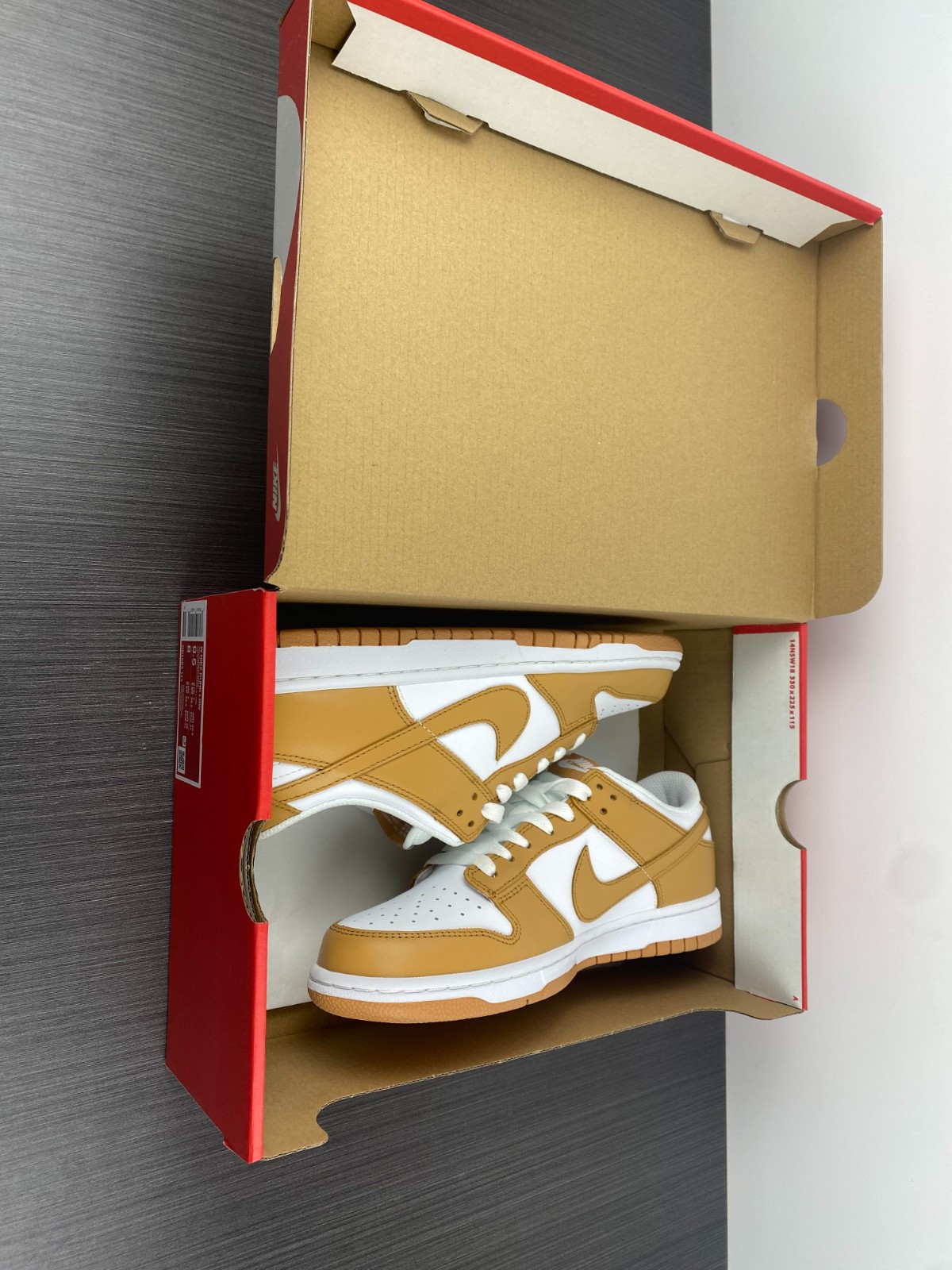 nike dunk low "harvest moon" dd1503-114